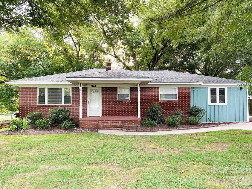 119 Hillcrest Street, Shelby, NC 28152.  MLS# CAR4391775, YatesRealty ID 31068. 