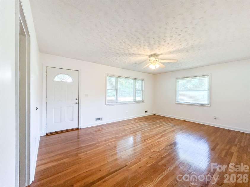 119 Hillcrest Street, Shelby, NC 28152.  MLS# CAR4391775, YatesRealty ID 31068. Living Room
