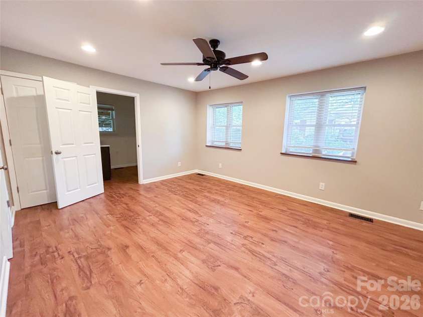 119 Hillcrest Street, Shelby, NC 28152.  MLS# CAR4391775, YatesRealty ID 31068. Priomary Bedroom