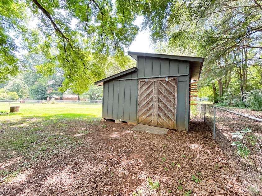119 Hillcrest Street, Shelby, NC 28152.  MLS# CAR4391775, YatesRealty ID 31068. Shed in backyard