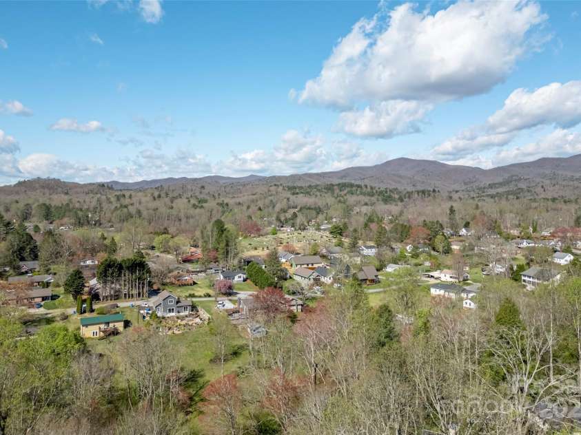 580 Maple Street, Brevard, NC 28712.  MLS# CAR4288715, YatesRealty ID 31068. 