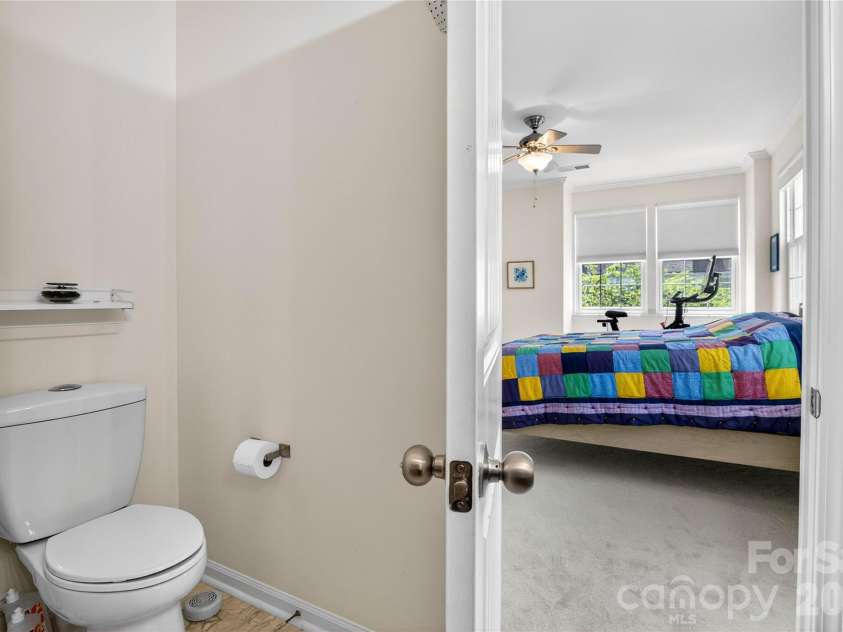 278 Davidson Gateway Drive, Davidson, NC 28036.  MLS# CAR4393609, YatesRealty ID 31069. Primary bath #4