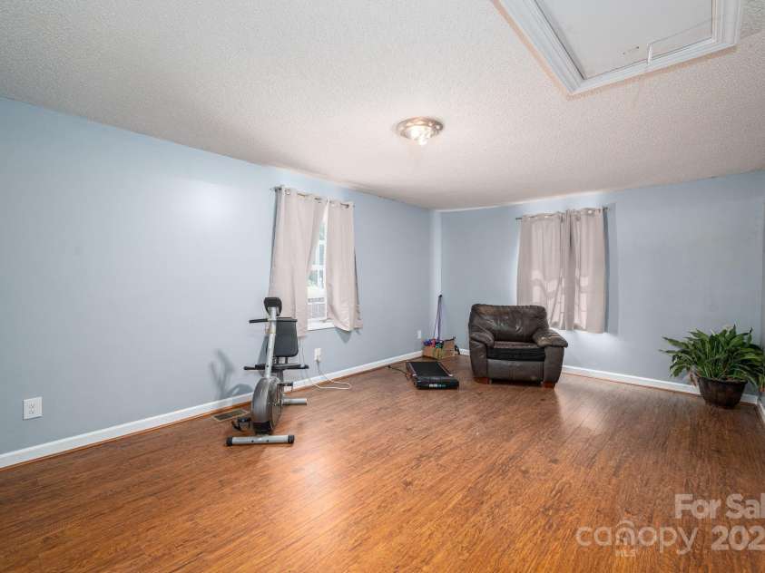 109 White Rock Road, Grover, NC 28073.  MLS# CAR4286697, YatesRealty ID 31070. 