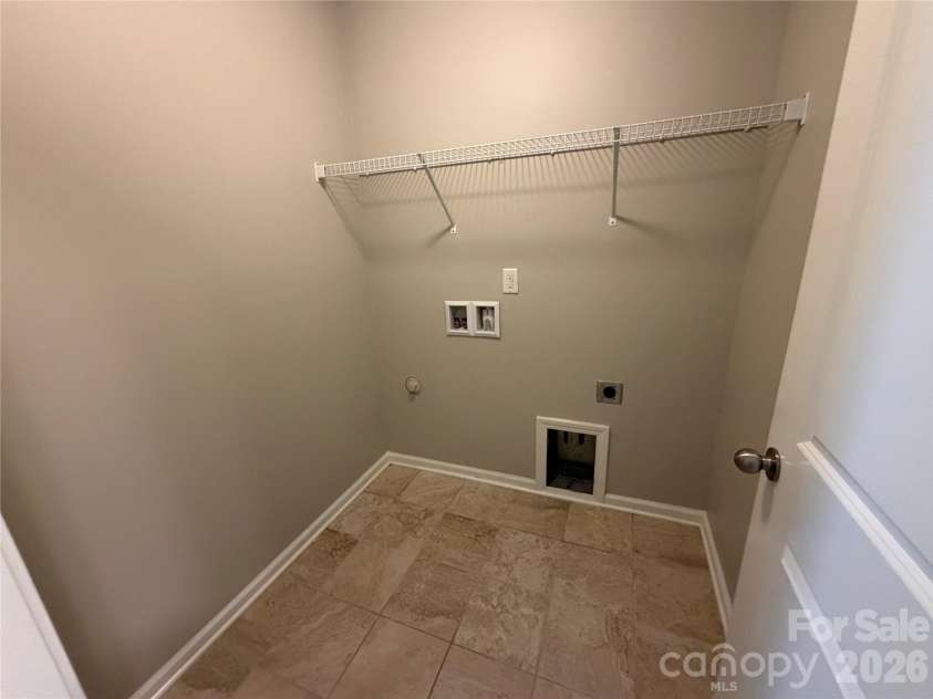 2218 Knocktree Drive, Indian Trail, NC 28079.  MLS# CAR4384097, YatesRealty ID 31070. 