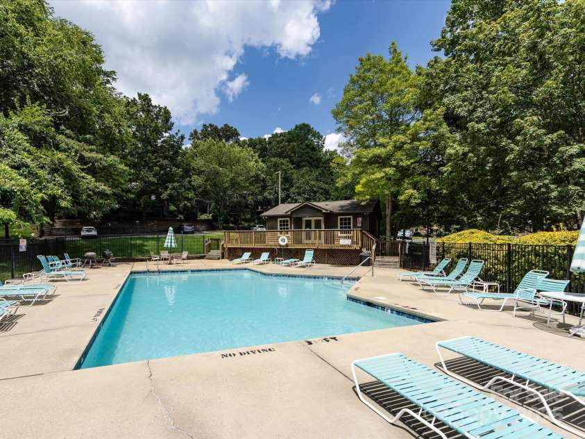 3508 Colony Crossing Drive, Charlotte, NC 28226.  MLS# CAR4279555, YatesRealty ID 31072. Fantastic pool just across from the condo
