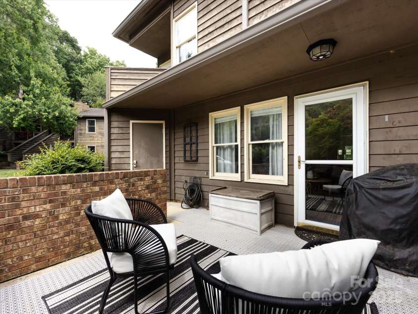 3508 Colony Crossing Drive, Charlotte, NC 28226.  MLS# CAR4279555, YatesRealty ID 31072. Outdoor storage access from the patio