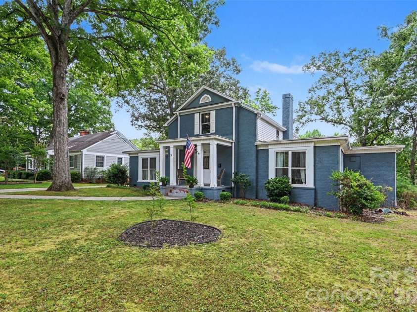 855 Marion Street, Shelby, NC 28150.  MLS# CAR4389704, YatesRealty ID 31074. 