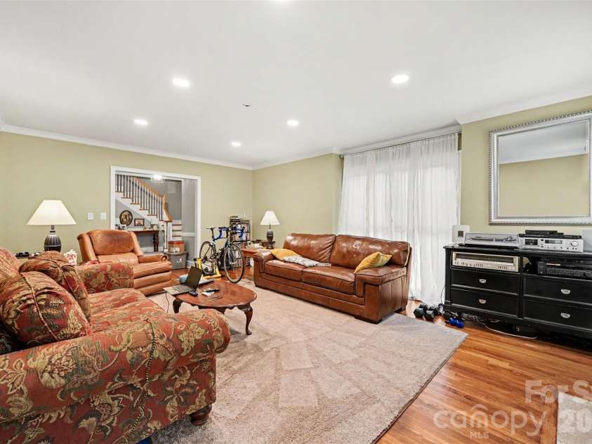 855 Marion Street, Shelby, NC 28150.  MLS# CAR4389704, YatesRealty ID 31074. 