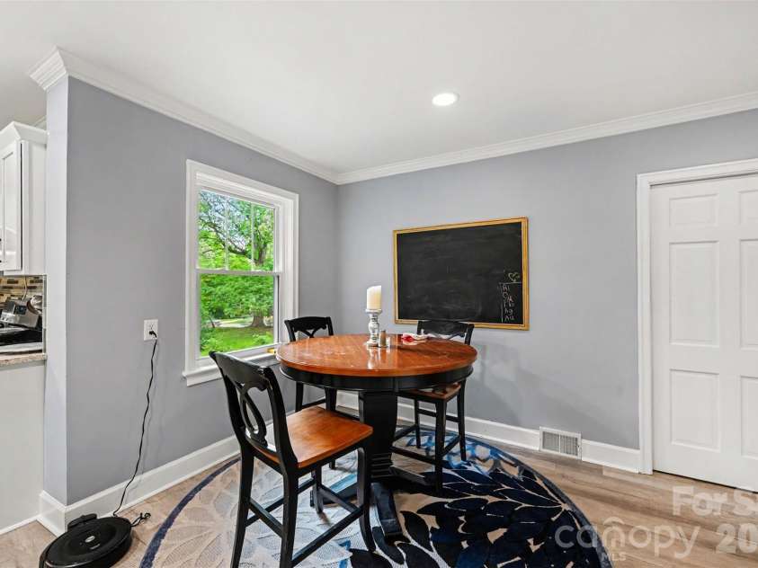 855 Marion Street, Shelby, NC 28150.  MLS# CAR4389704, YatesRealty ID 31074. 