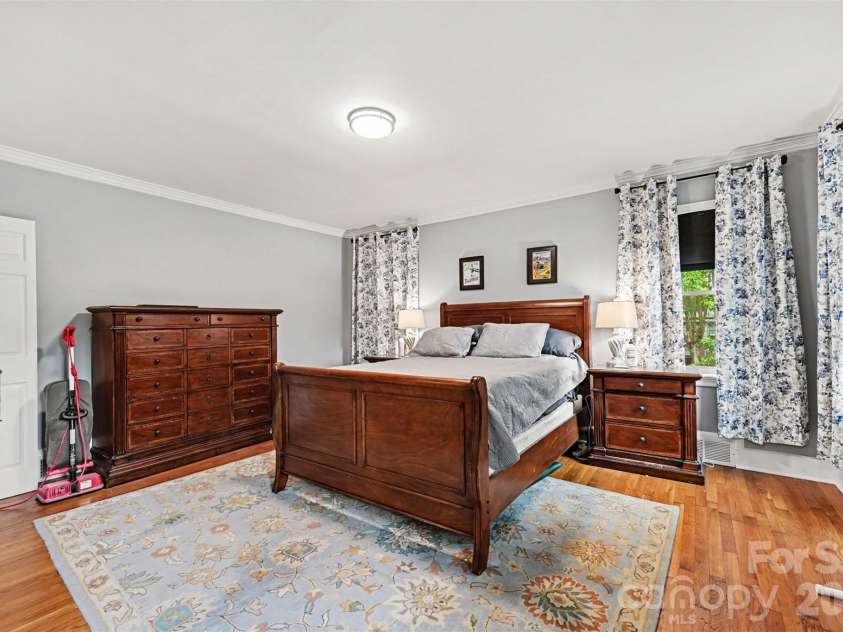 855 Marion Street, Shelby, NC 28150.  MLS# CAR4389704, YatesRealty ID 31074. 