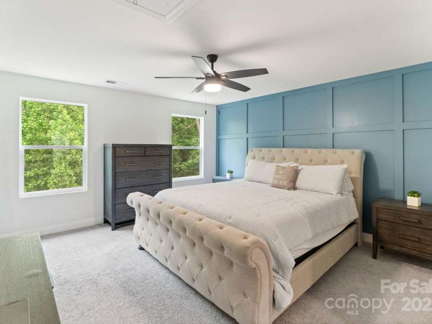 7308 Rothmore Street, Charlotte, NC 28215.  MLS# CAR4257950, YatesRealty ID 31075. 