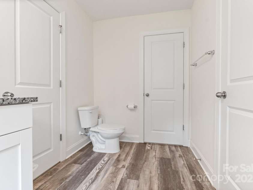 7308 Rothmore Street, Charlotte, NC 28215.  MLS# CAR4257950, YatesRealty ID 31075. 
