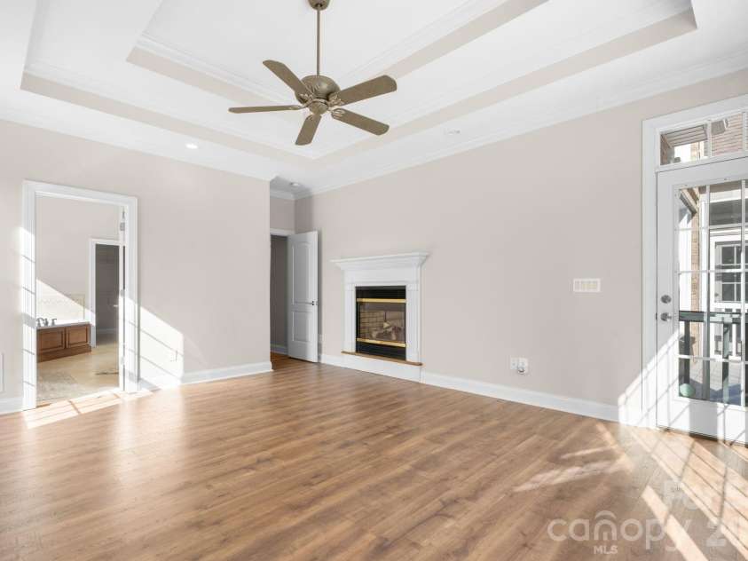 2301 Willow Creek Drive, Newton, NC 28658.  MLS# CAR4335777, YatesRealty ID 31076. 