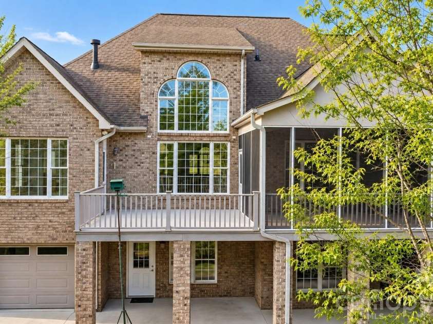 2301 Willow Creek Drive, Newton, NC 28658.  MLS# CAR4335777, YatesRealty ID 31076. 