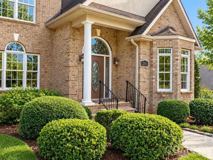 2301 Willow Creek Drive, Newton, NC 28658.  MLS# CAR4335777, YatesRealty ID 31076. 