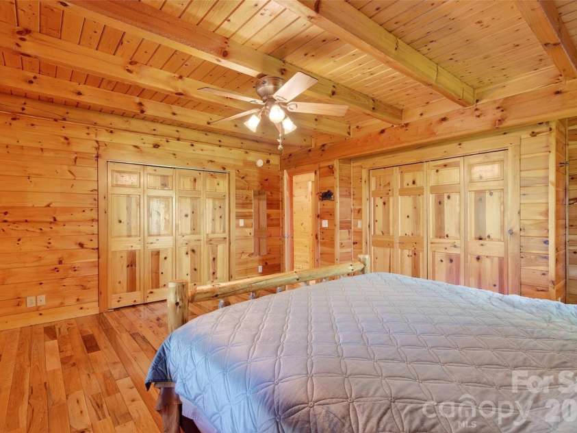 545 Mountain Crest Drive, Marion, NC 28752.  MLS# CAR4385852, YatesRealty ID 31077. 