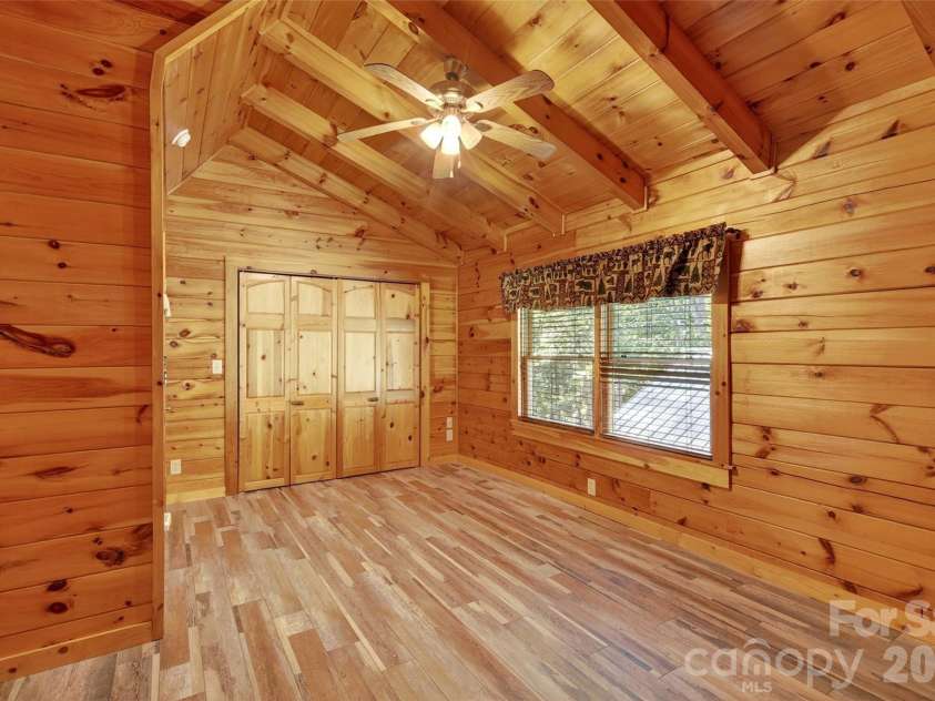 545 Mountain Crest Drive, Marion, NC 28752.  MLS# CAR4385852, YatesRealty ID 31077. 