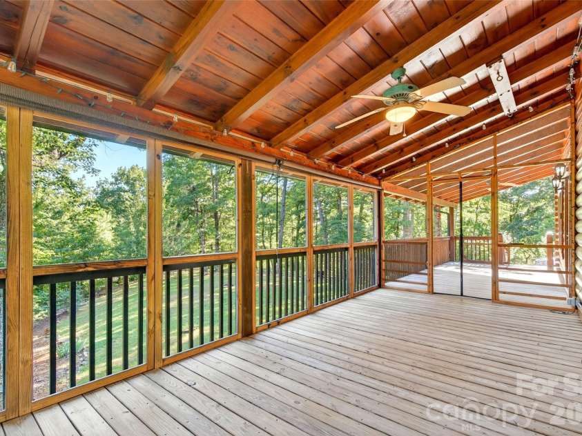 545 Mountain Crest Drive, Marion, NC 28752.  MLS# CAR4385852, YatesRealty ID 31077. 