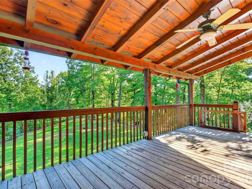 545 Mountain Crest Drive, Marion, NC 28752.  MLS# CAR4385852, YatesRealty ID 31077. 