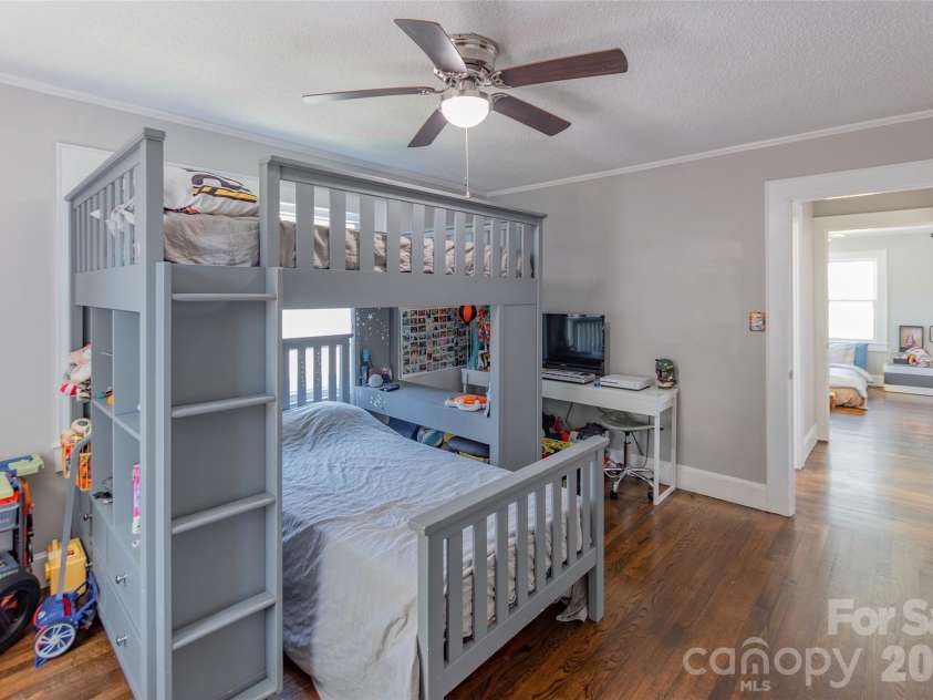 1101 Oakwood Avenue, Kannapolis, NC 28081.  MLS# CAR4392168, YatesRealty ID 31078. 