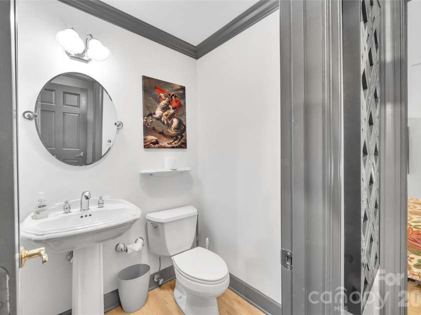 562 West Club Boulevard, Lake Toxaway, NC 28747.  MLS# CAR4349047, YatesRealty ID 3108. 