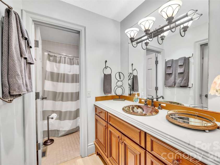 562 West Club Boulevard, Lake Toxaway, NC 28747.  MLS# CAR4349047, YatesRealty ID 3108. 