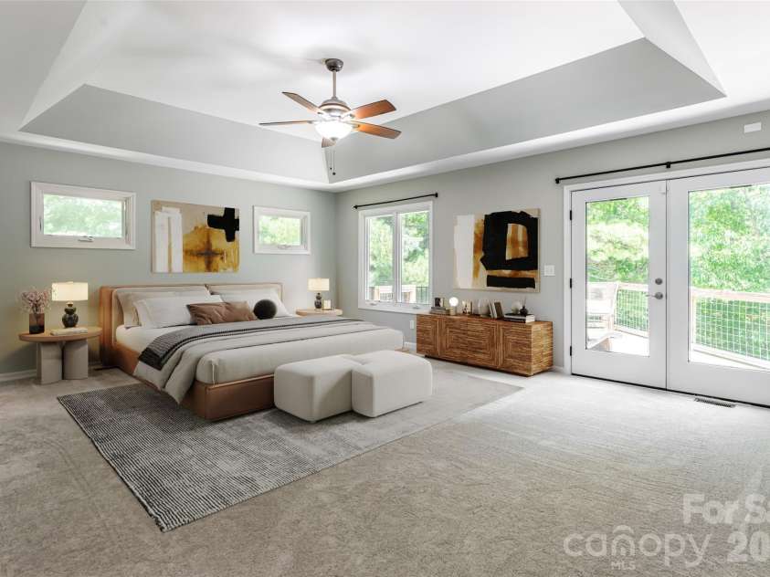 649 Rickel Drive, Hendersonville, NC 28739.  MLS# CAR4230611, YatesRealty ID 31080. 