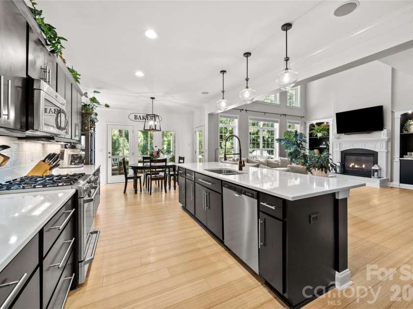 101 Egrets Walk Place, Mooresville, NC 28117.  MLS# CAR4393151, YatesRealty ID 31081. 