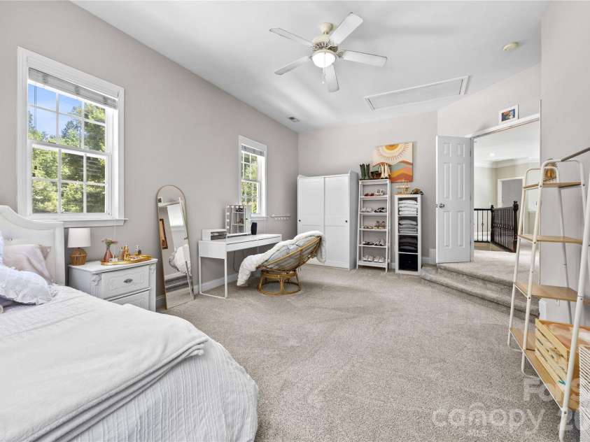 101 Egrets Walk Place, Mooresville, NC 28117.  MLS# CAR4393151, YatesRealty ID 31081. 