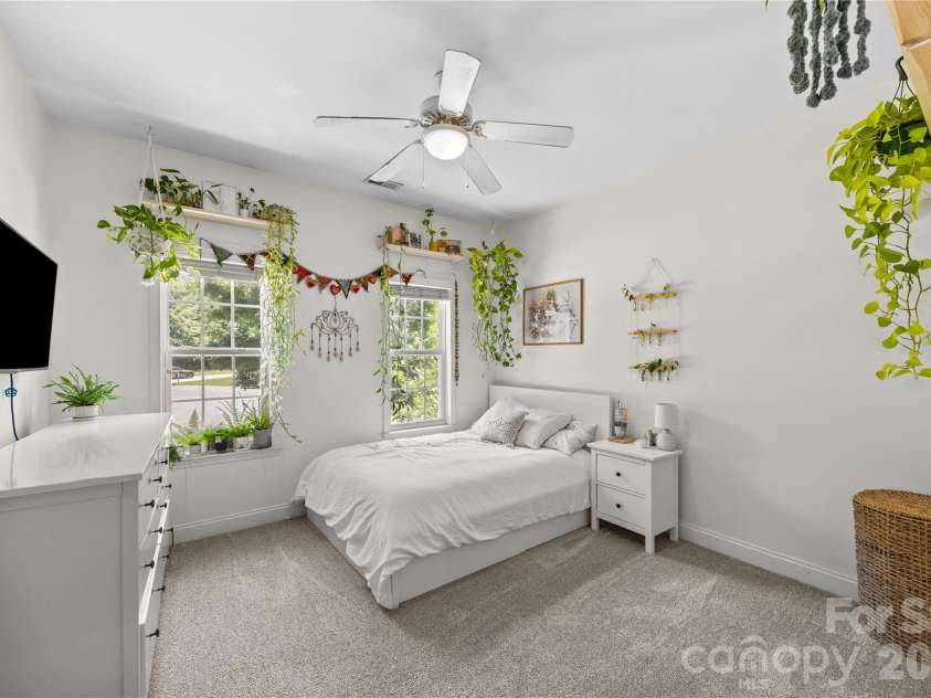 101 Egrets Walk Place, Mooresville, NC 28117.  MLS# CAR4393151, YatesRealty ID 31081. 