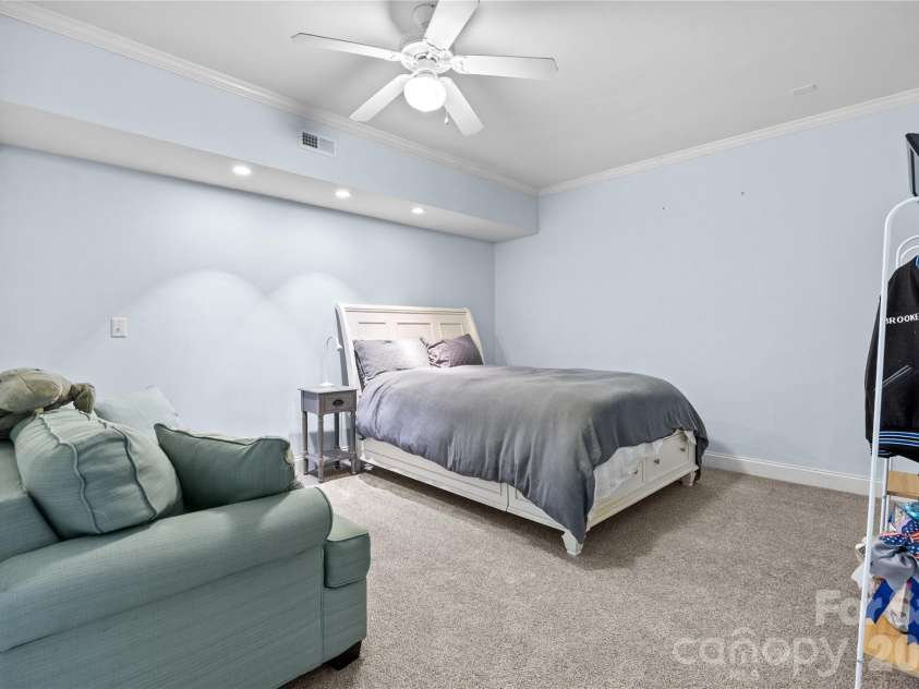 101 Egrets Walk Place, Mooresville, NC 28117.  MLS# CAR4393151, YatesRealty ID 31081. 