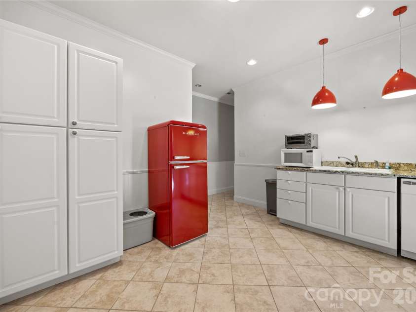 101 Egrets Walk Place, Mooresville, NC 28117.  MLS# CAR4393151, YatesRealty ID 31081. 