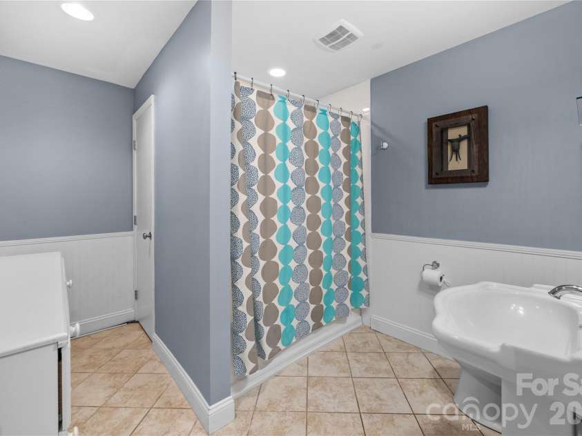 101 Egrets Walk Place, Mooresville, NC 28117.  MLS# CAR4393151, YatesRealty ID 31081. 