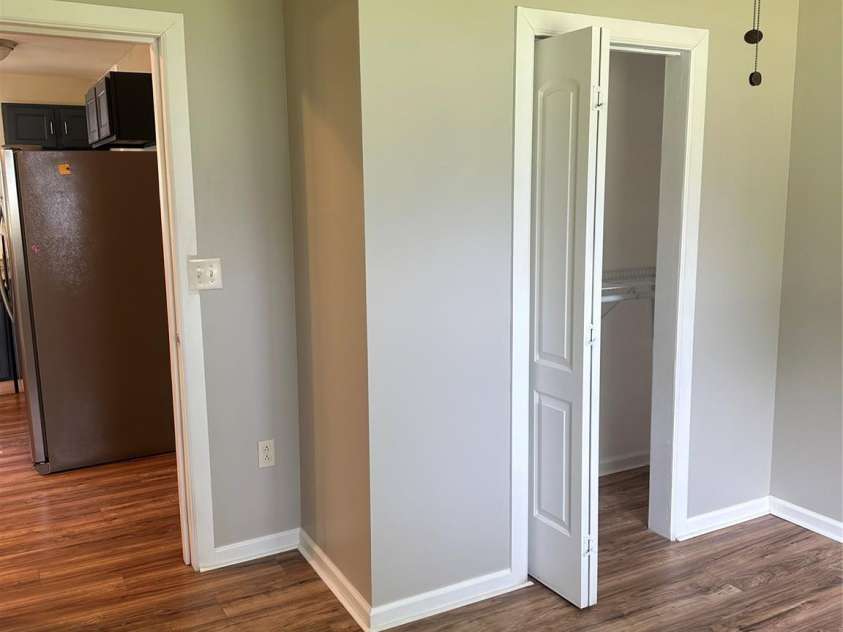 1208 North Davis Avenue, Newton, NC 28658.  MLS# CAR4283264, YatesRealty ID 31083. 