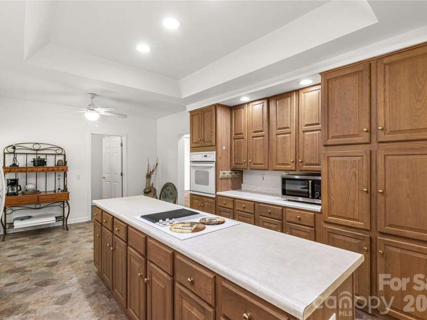 1738 Charlotte Highway, Lancaster, SC 29720.  MLS# CAR4391587, YatesRealty ID 31085. 