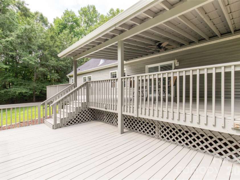 1738 Charlotte Highway, Lancaster, SC 29720.  MLS# CAR4391587, YatesRealty ID 31085. 