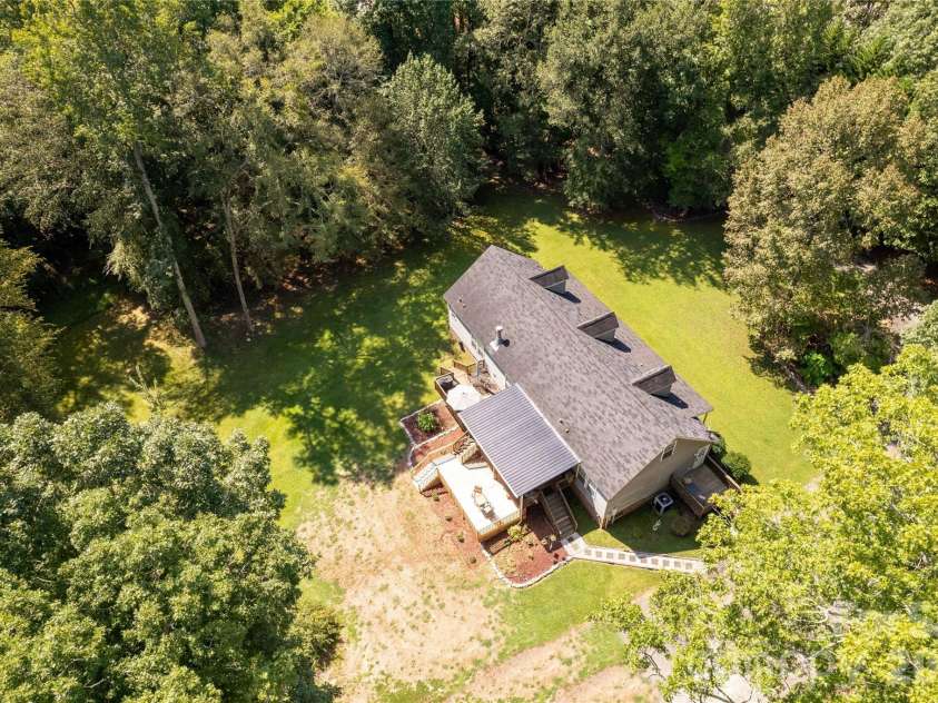 1738 Charlotte Highway, Lancaster, SC 29720.  MLS# CAR4391587, YatesRealty ID 31085. 