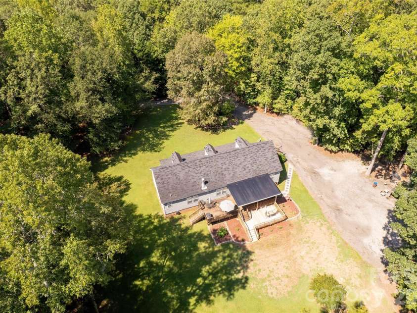 1738 Charlotte Highway, Lancaster, SC 29720.  MLS# CAR4391587, YatesRealty ID 31085. 