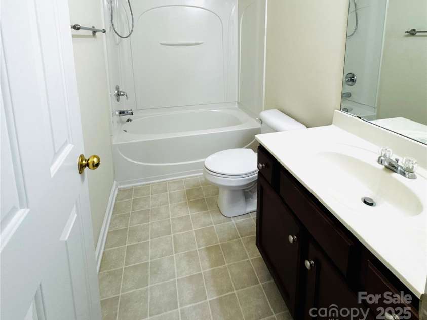 9610 Walkers Glen Drive, Concord, NC 28027.  MLS# CAR4283924, YatesRealty ID 31085. 