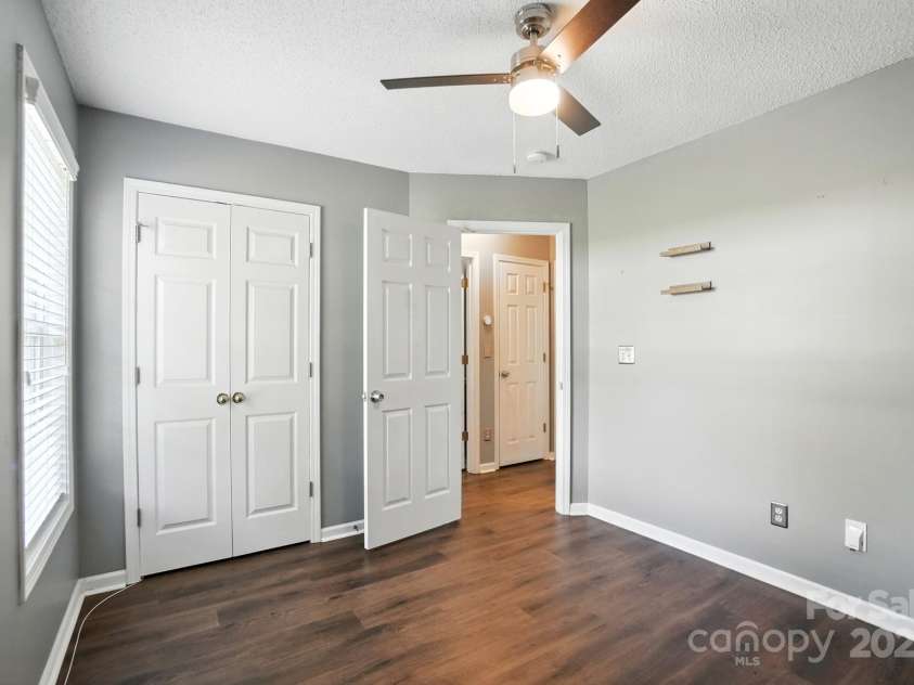 4277 Timberwood Drive, Gastonia, NC 28056.  MLS# CAR4286177, YatesRealty ID 31088. 