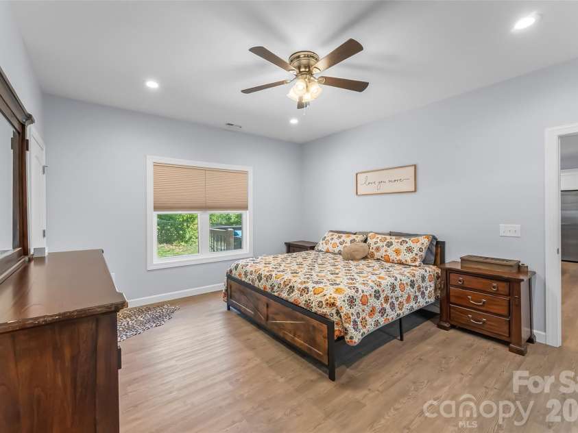 2455 Saratoga Run, Morganton, NC 28655.  MLS# CAR4383335, YatesRealty ID 31089. 
