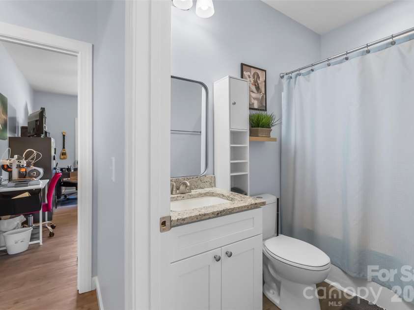 2455 Saratoga Run, Morganton, NC 28655.  MLS# CAR4383335, YatesRealty ID 31089. 