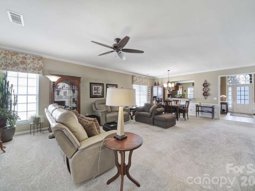 52083 Longspur Lane, Fort Mill, SC 29707.  MLS# CAR4354053, YatesRealty ID 3109. 