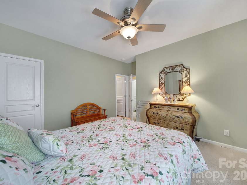 52083 Longspur Lane, Fort Mill, SC 29707.  MLS# CAR4354053, YatesRealty ID 3109. 