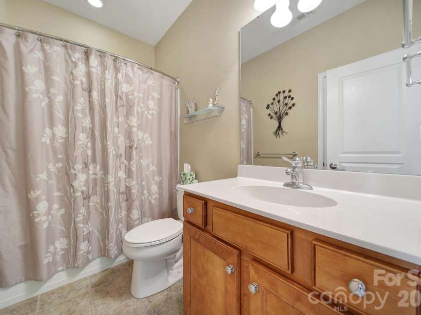 52083 Longspur Lane, Fort Mill, SC 29707.  MLS# CAR4354053, YatesRealty ID 3109. 