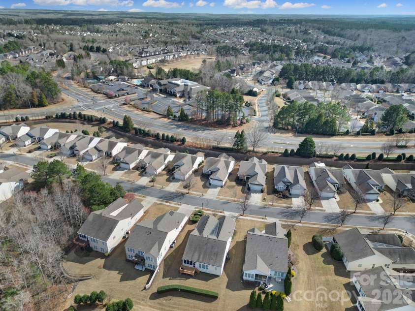 52083 Longspur Lane, Fort Mill, SC 29707.  MLS# CAR4354053, YatesRealty ID 3109. 