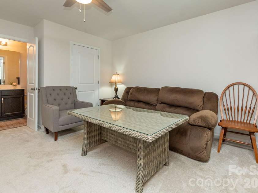 116 Ridge Road, Lexington, NC 27295.  MLS# CAR4406882, YatesRealty ID 31094. 