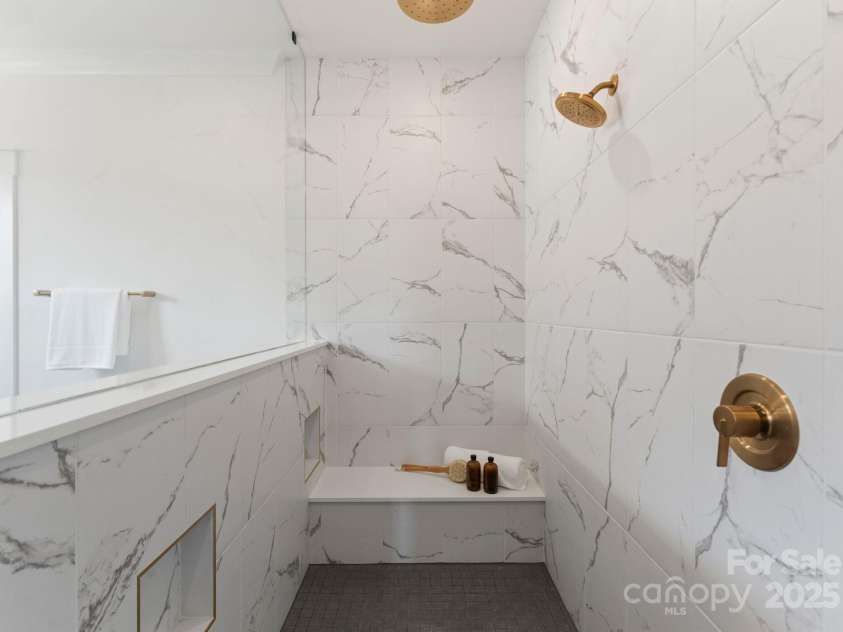 2007 Kendall Drive, Wesley Chapel, NC 28173.  MLS# CAR4207149, YatesRealty ID 31097. 