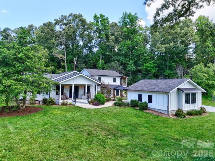 23 Lindsey Loop Road, Fletcher, NC 28732.  MLS# CAR4393989, YatesRealty ID 31097. 