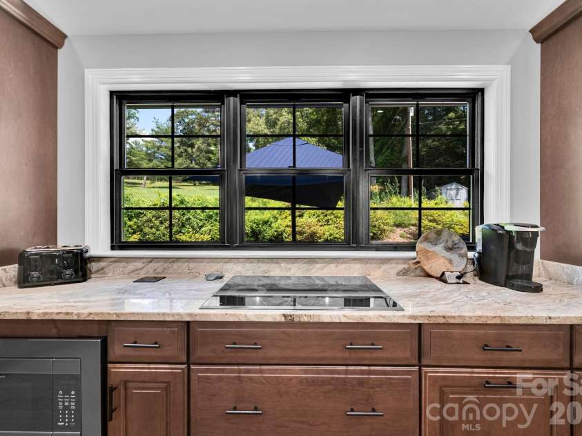 23 Lindsey Loop Road, Fletcher, NC 28732.  MLS# CAR4393989, YatesRealty ID 31097. 